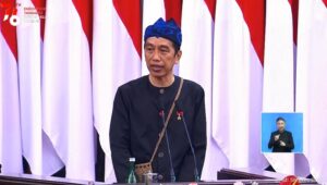 Presiden Jokowi Minta Pemerintah Pusat dan Pemda Bahu Membahu Atasi Kemiskinan Ekstrem